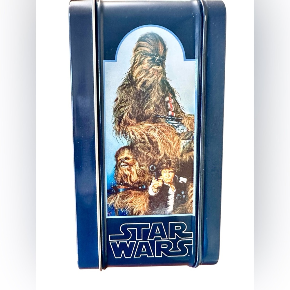 Star Wars Themed Metal Lunchbox - Picture 3 of 6
